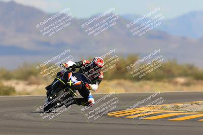 media/Oct-09-2022-SoCal Trackdays (Sun) [[95640aeeb6]]/Turn 15 (150pm)/